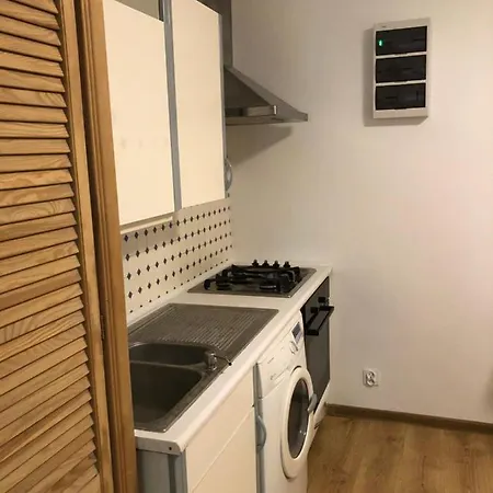4 Bedroom Apartment *